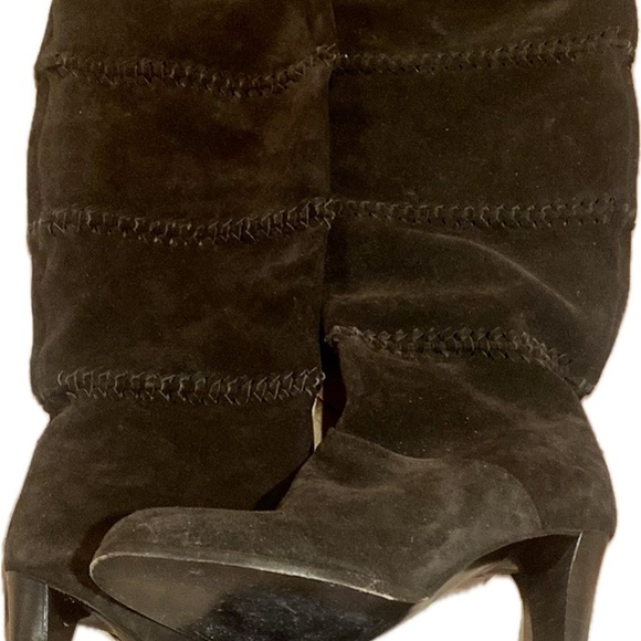 Coach fabulous brown suede heels boots, elegant style, size 7.5 - Picture 10 of 16